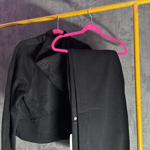 Black Lululemon Scuba Set